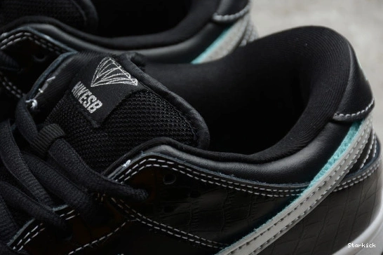 Co Diamond Diamond Supply SB Black Low Dunk Nike BV1310-001 0323